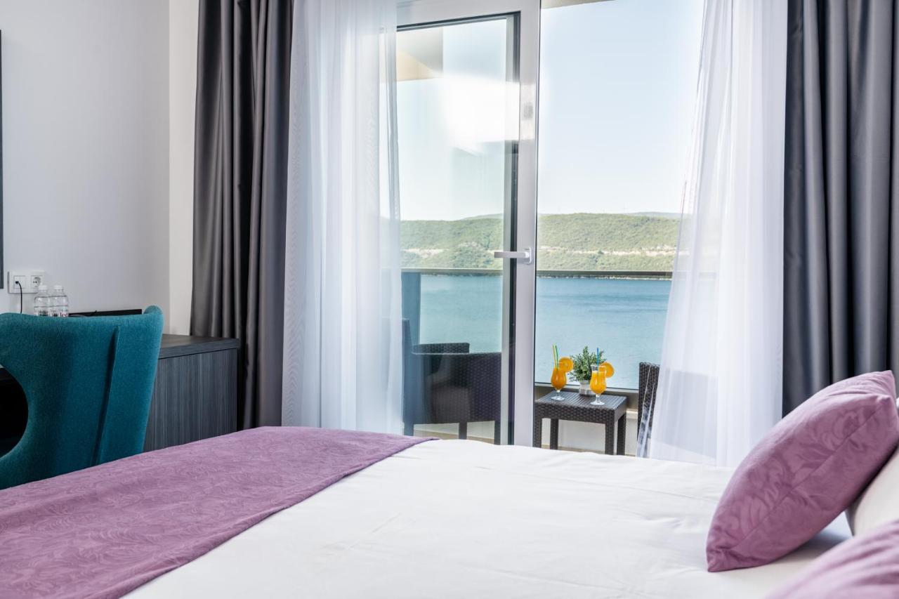Hotel Novum Неум Екстериор снимка